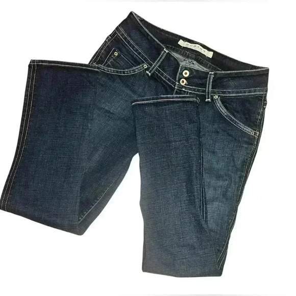 Designer Hudson Jeans—Brand New with out Tags—Premium Denim Excellence!" - Picture 1 of 6